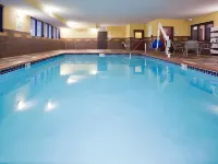 Holiday Inn Express & Suites Fort Dodge