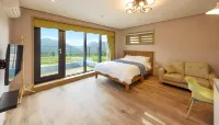 Gyeongpoen Pension