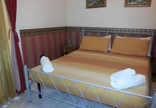 미노 아스트라(Astra) 3성급 호텔 객실