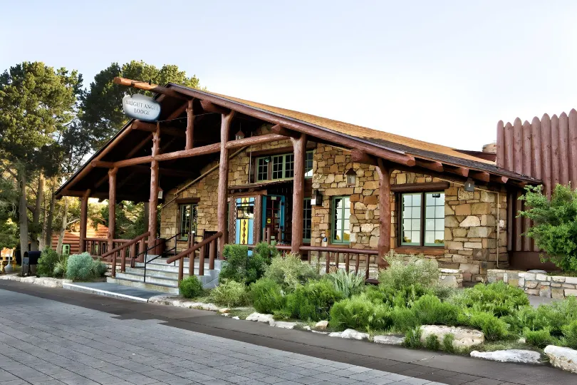 Bright Angel Lodge – Inside the Park