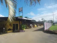 Reef Gardens Motel