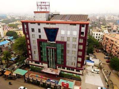 The Red Velvet Hotel Samarpan, Patna のホテル