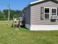 CAMP SMOKEY   Manistee River/Tippy Dam/Caberfae Getaway!!  Read our reviews! Hotel in zona diga di Tippy