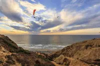 Cozy 1-bedroom pet friendly resort style living in San Diego  UTC/lajollla