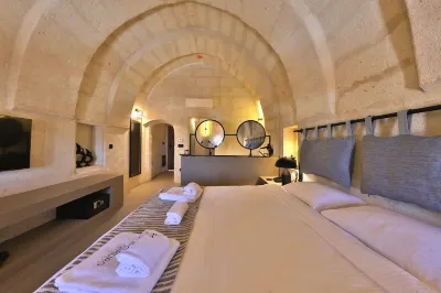 Simurg Cave House