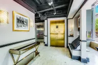 One Bedroom Industrial Loft in Downtown Fort Worth