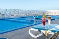 Sunday Jeddah Hotel - 수영장