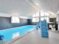 Luxury Pool Villa in Grena - Perheystävällinen
