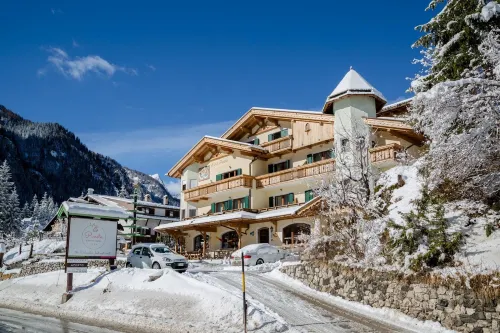 Pineta Pastry Hotel Hotels in Alleghe