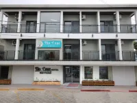 The Caye Hotel San Pedro Hotels near John Greif II Airport