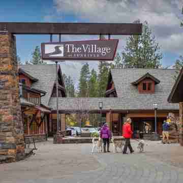 Loon Lane 13 Hotel Exterior