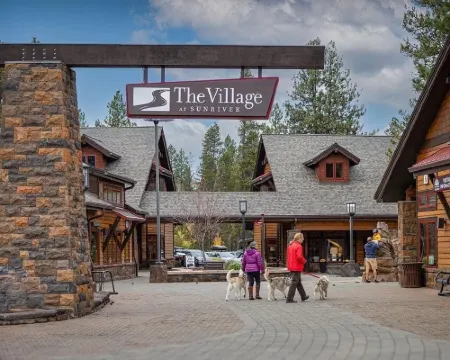 Abbot House Condo 8 Hotels in Sunriver