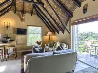 Ikhaya Safari Lodge Hotels in Constantia