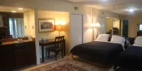Bed and Breakfast in Hollywood Hills - 