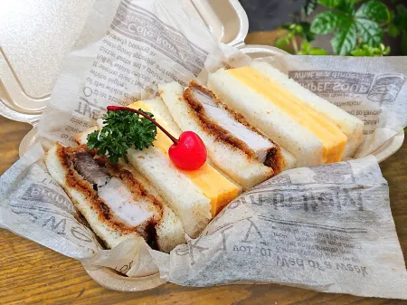 Coruscant Hotel Nagasaki Station 3 Отели рядом со станцией JR Nagasaki Station