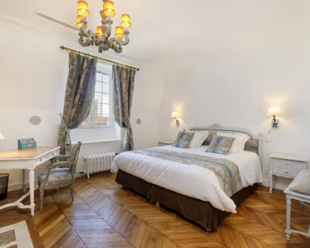 ロテル パルティキュリエ アニエール・シュル・セーヌのホテル