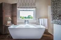 The Packhorse Inn Hotels in Mildenhall