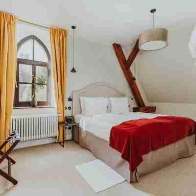Burg Reichenstein Rooms