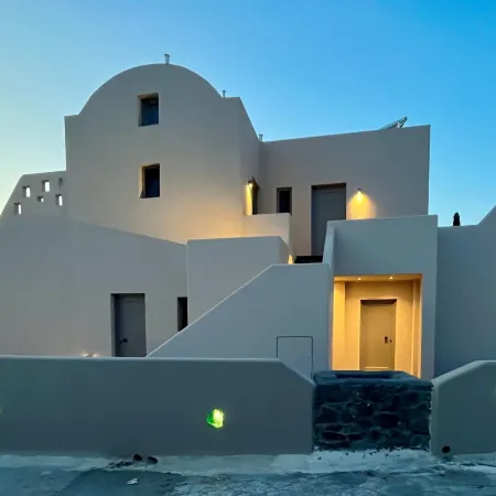 Elements Cozy Suites Pyrgos