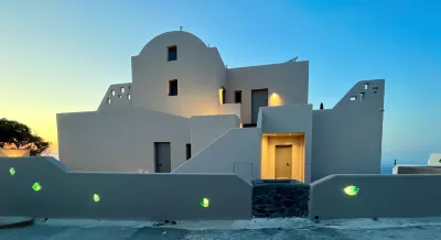 Elements Cozy Suites Pyrgos Hotels near Pyrgos