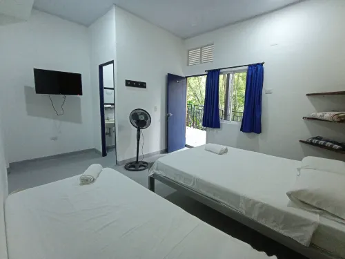 Rio Escondido Hotels in Ebejico