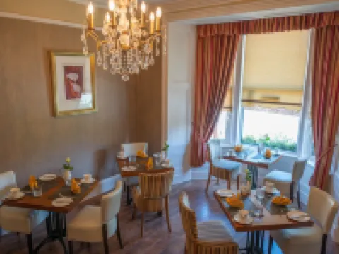 Albany House Hotels in Penrith
