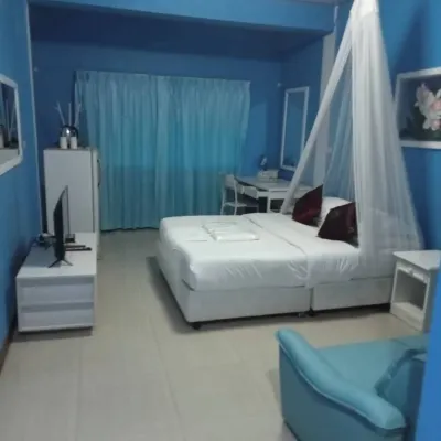 Baan Sood Soi Residence 1 Hotels near Ban Chim Phli
