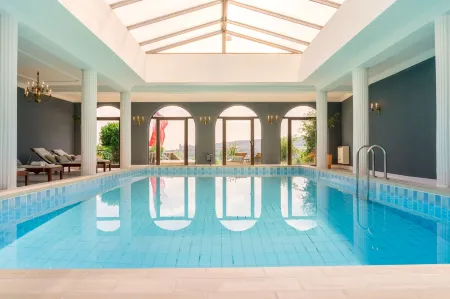 Schlosshotel Steinburg