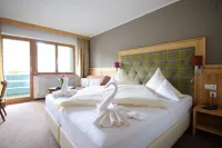 Hotel Hubertus Hotels in Lech