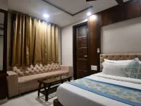 Hotel Kush Ganga - 50 Meter from Har ki Pauri, Haridwar Hotels in Haridwar