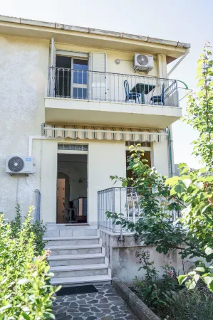 Le Case Nel Vitigno Отели в г. Магомадас