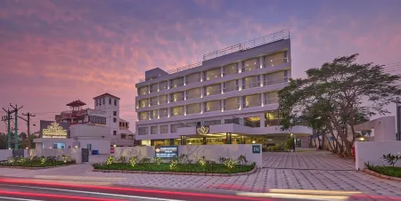 Grand Continent Mahabalipuram A Sarovar Premiere Affiliate Hotel Отели в г. Махабалипурам