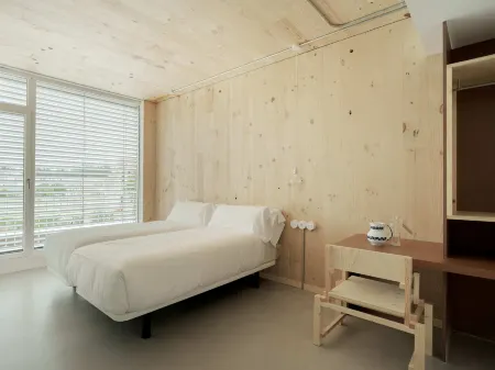 Hotel Amiuka Отели в г. Salceda