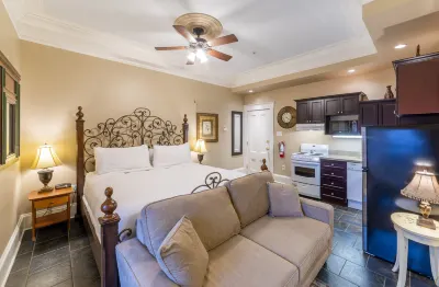 Chipman Hill Suites - Pratt House Các khách sạn gần University of New Brunswick Saint John