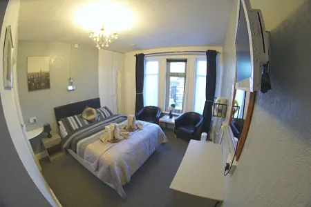 The Eastleigh Отели рядом с достопримечательностью «Skegness Clock Tower»