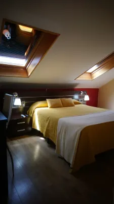 Hostal Doña Juana - พร้อมระเบียง