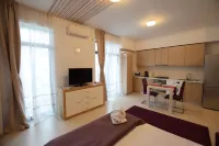 Uptown Residence Apartments