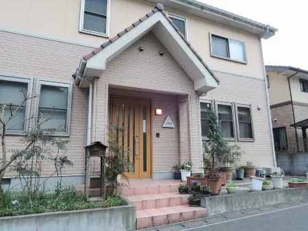 Beppu Yukemuri-No-OKA Youth Hostel