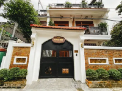 Hue 1962 Inn Các khách sạn gần Cho Thuê Cổ Phục Áo Dài Huế Dolly’s - 38 Nguyễn Trãi