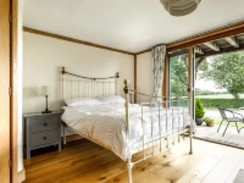 Oak Mead Hotels in Wrexham