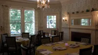 Moseley Cottage Inn and the Town Motel Hotels in Gouldsboro