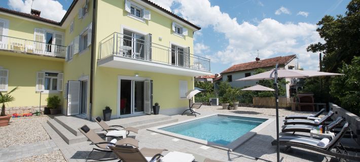 Villa Lorenzo Hotels in Lovran