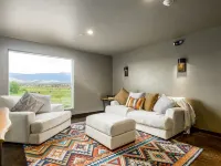 Red Sands Hotel Hotels in Torrey