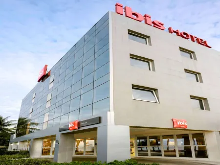 Ibis Joao Pessoa Отели рядом с достопримечательностью «Seixas»