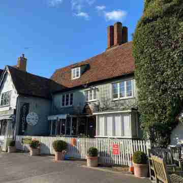 Millie's Cottage Hotel Exterior