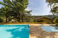 Chácara Master - O Melhor de Guararema Hotels in Guararema
