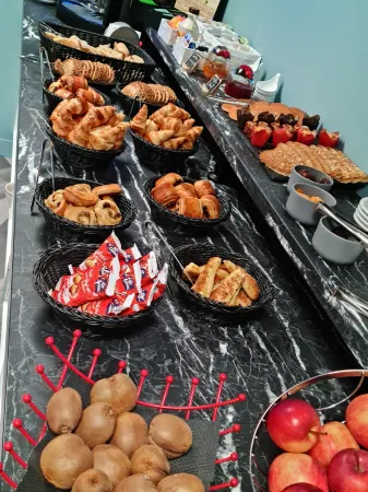 Logis Hôtel Atrium Epinal Golbey