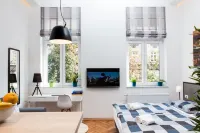 Loox Serviced Apartments Hatzova Hotels in Lower Town