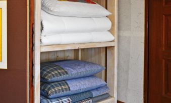 Gyeongju Hanokstay Hangbokhanzip