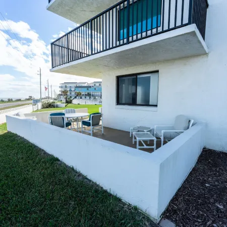 Maria's Lovely Beachfront Home